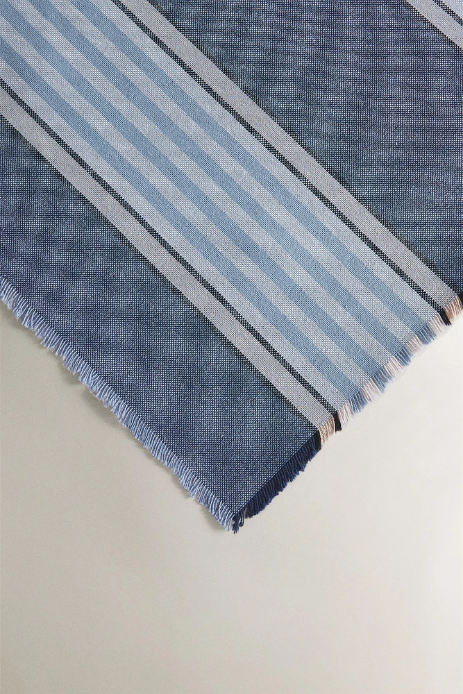 DYED THREAD STRIPED TABLECLOTH