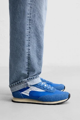 RETRO SNEAKERS