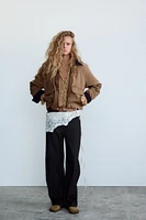 VESTE CIRÉE AVEC COL EN CONTRASTE