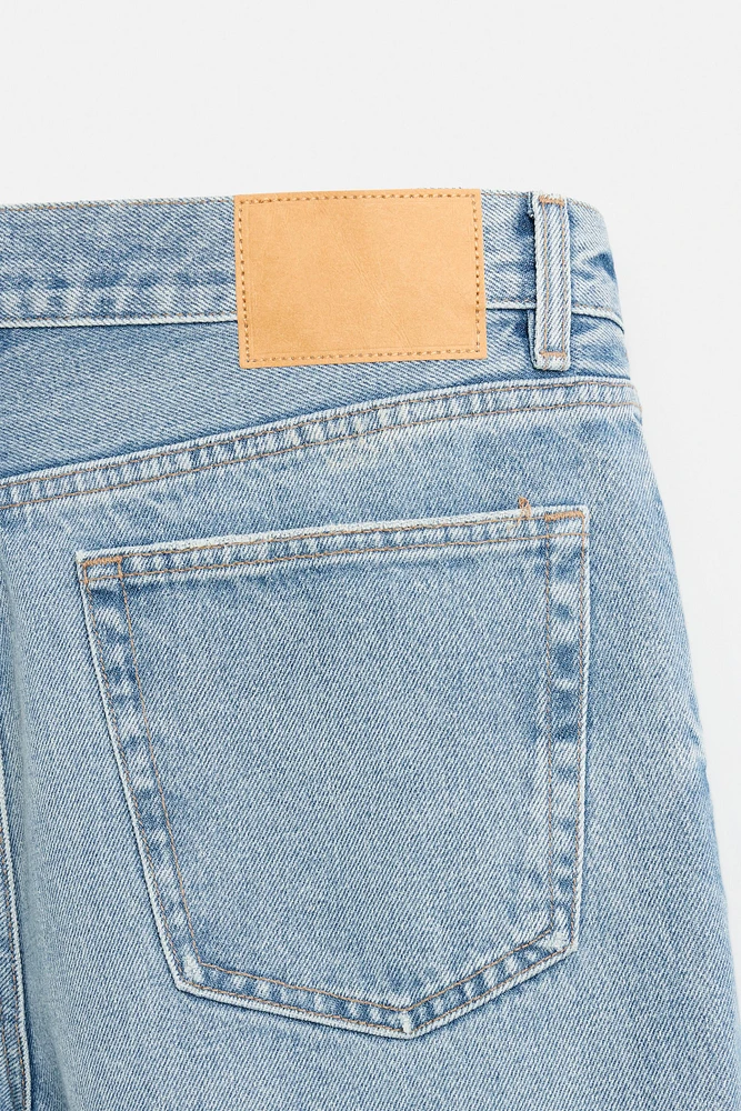 JEAN STRAIGHT FIT ÉCLABOUSSURES DE PEINTURE