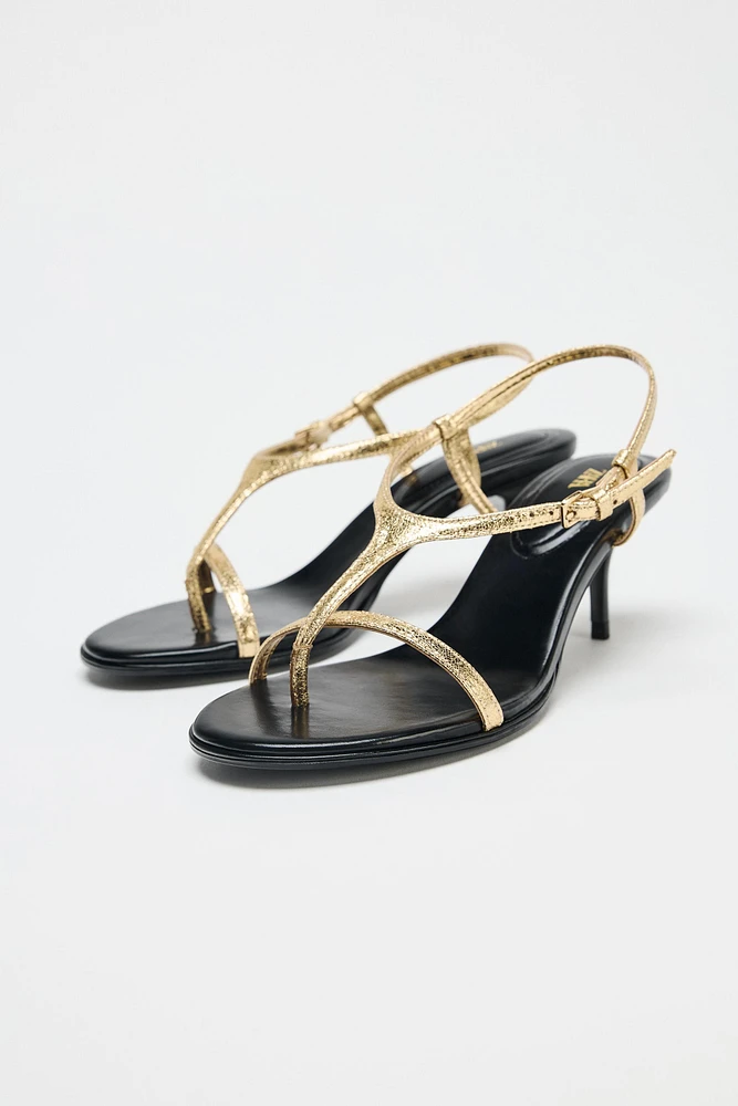 METALLIC STRAPPY SANDALS