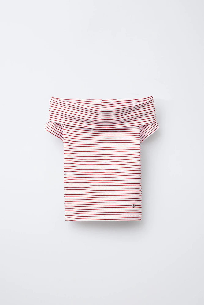 STRIPED OFF SHOULDER T-SHIRT