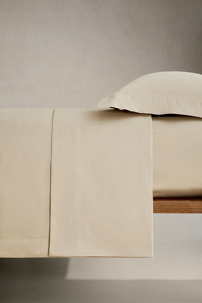 THICK SATEEN FLAT SHEET (300 THREAD COUNT)