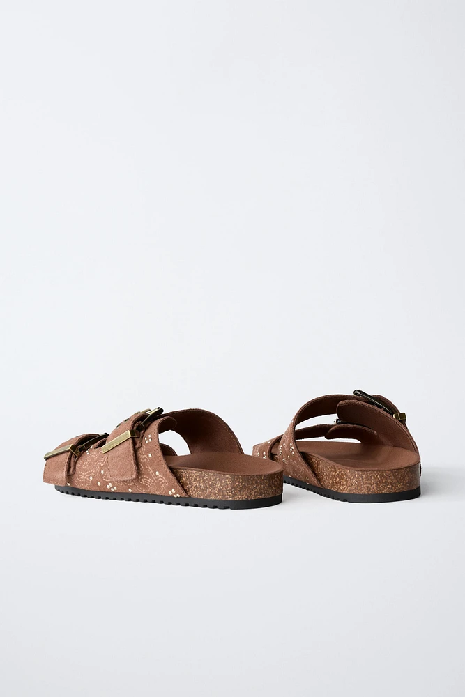 SPLIT LEATHER MICRO-STUD BUCKLE SANDALS