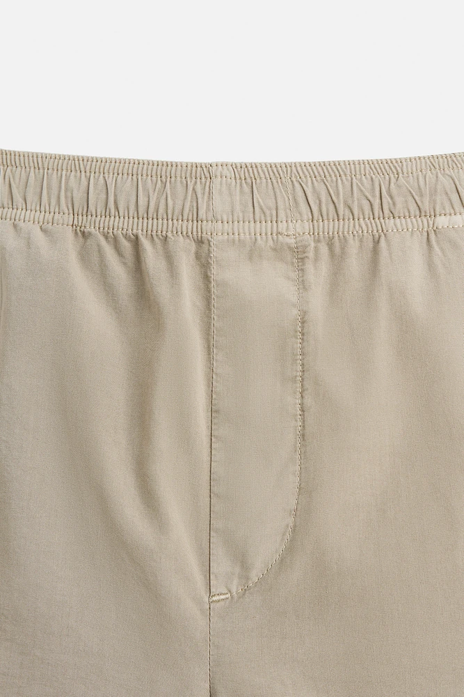 RELAXED FIT CARGO SHORTS