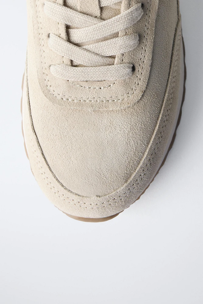 LEATHER SNEAKERS