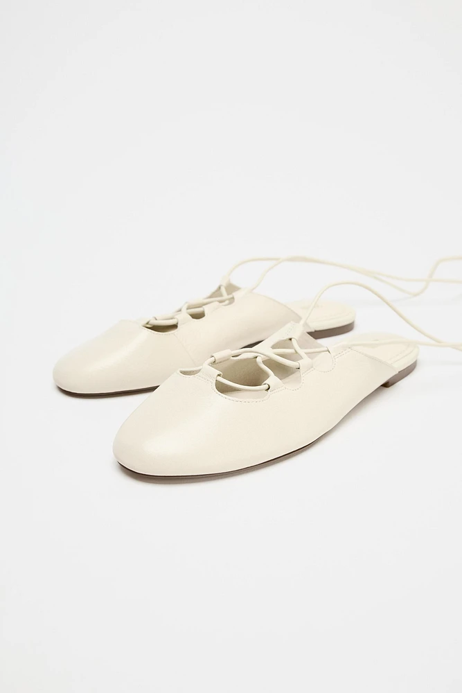 CHAUSSURES BALLERINES OUVERTES À L'ARRIÈRE EN CUIR