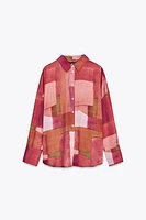 GEOMETRIC PRINT SATIN EFFECT SHIRT