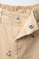 PANTALON EN SERGÉ BALLON BRODÉ FLEURS