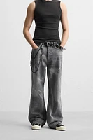 FLARED JEANS