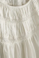 GATHERED NIGHTGOWN WITH LACE