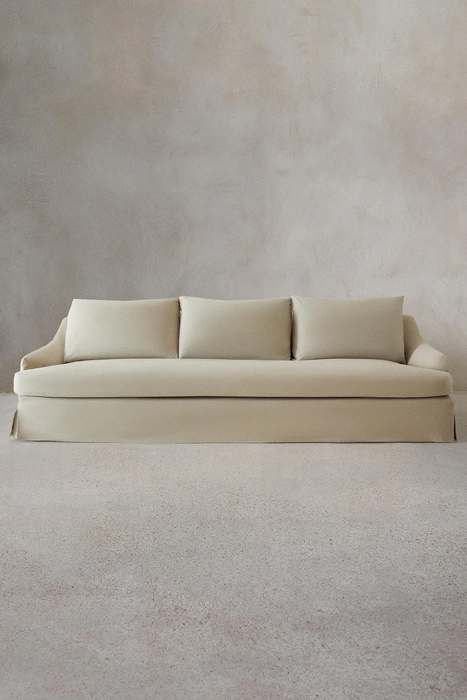 COUCH 01