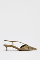 CHAUSSURES OUVERTES À L'ARRIÈRE AVEC TALONS BOBINES