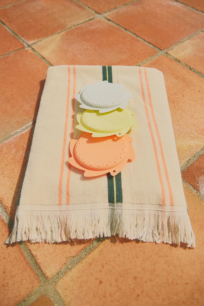 SET OF CHILDREN’S BEACH FRISBEE SPRINKLERS (SET OF 3)