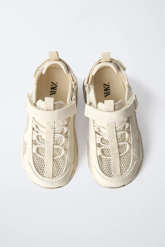 MESH SNEAKERS