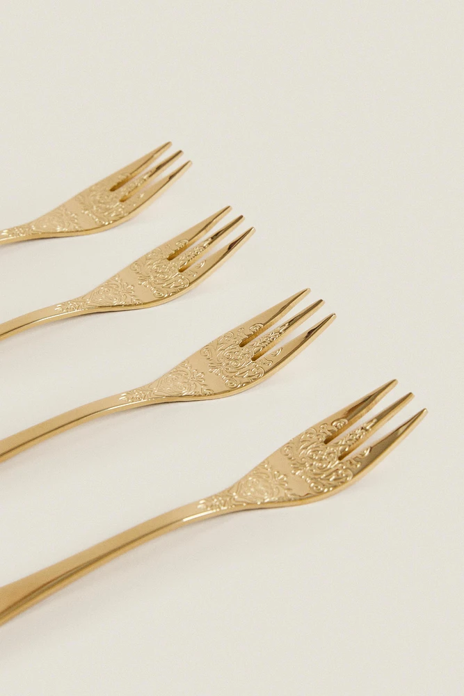 SET OF DECORATIVE ENGRAVED DESSERT FORKS (SET OF 4)