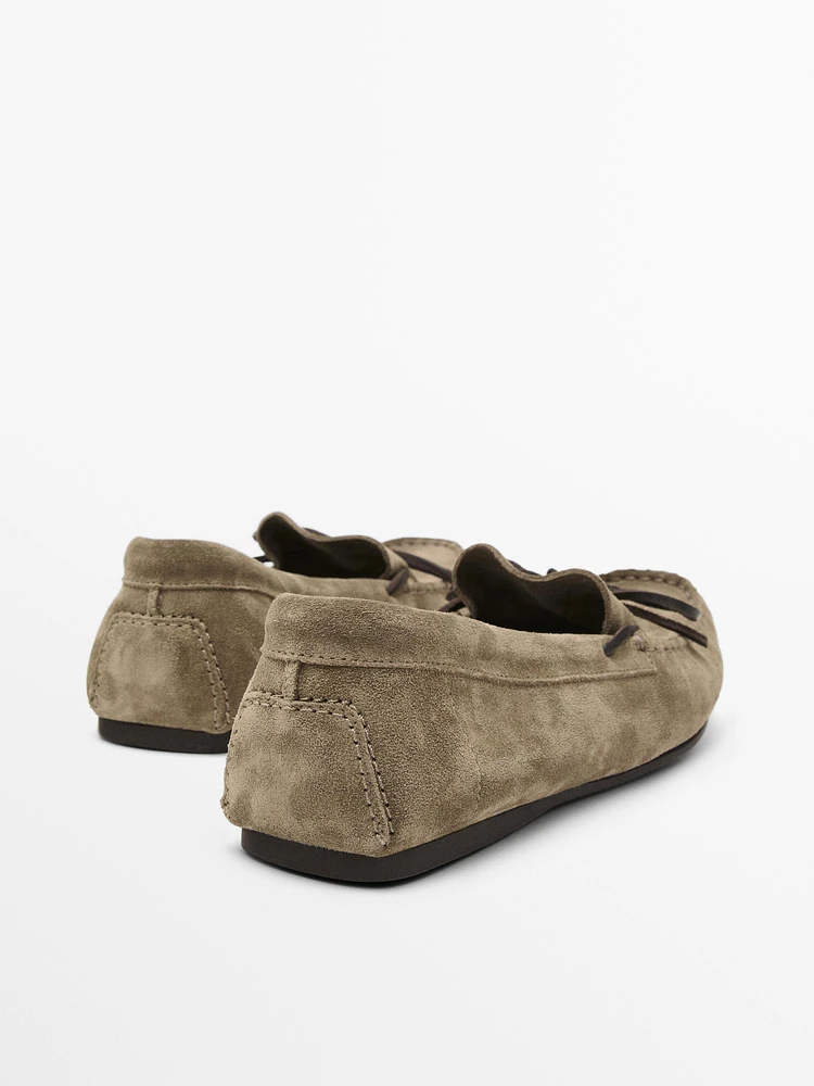 Mocassins en croûte de cuir nœud
