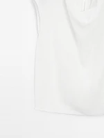 Flowing blouse with draped collar