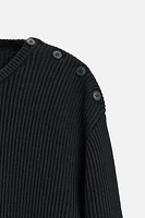 PULL STRUCTURÉ À BOUTONS