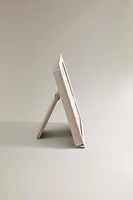 CHILDREN’S METAL PICTURE FRAME WITH WAVY EDGE