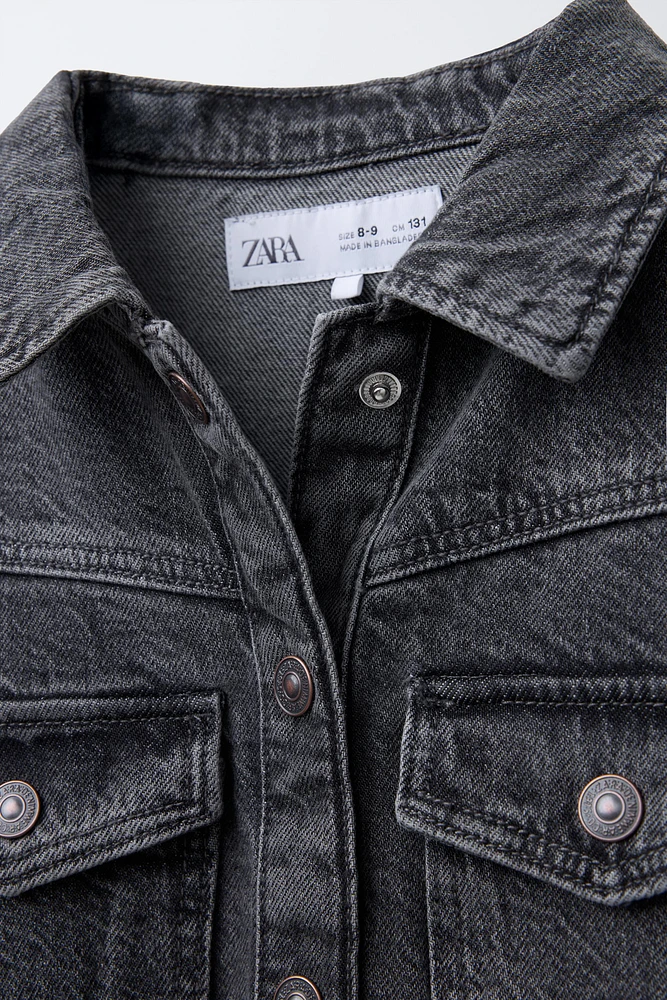 ROBE EN JEAN À CEINTURE