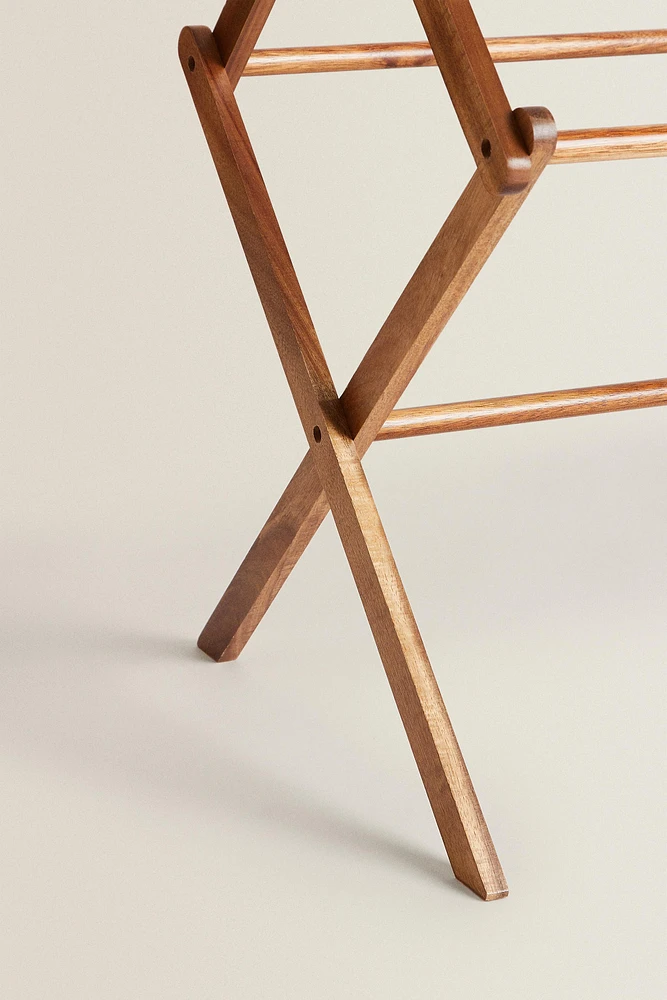 WOODEN VERTICAL FOLDING  CLOTHES HORSE