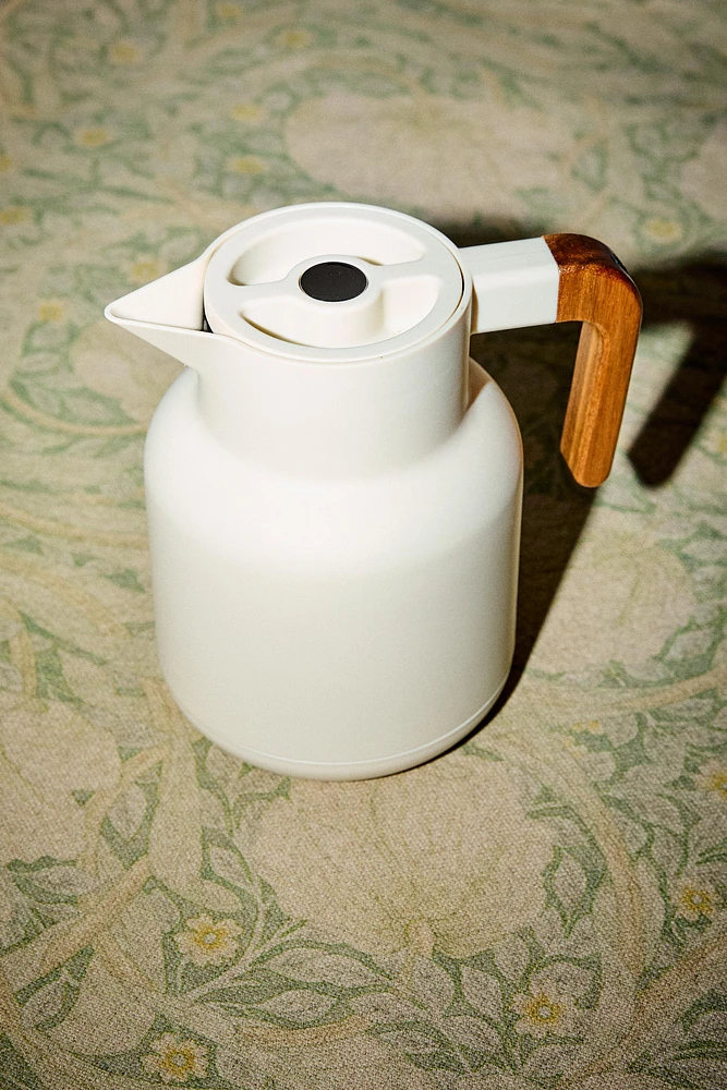 THERMOS WITH ACACIA HANDLE