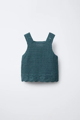 FLORAL CROCHET KNIT TOP