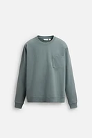 CREW NECK POCKET SWEATSHIRT