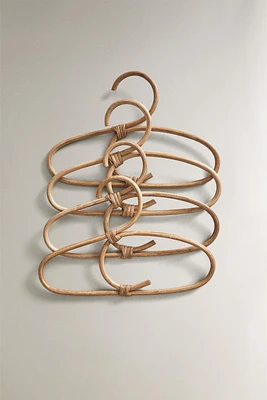 SET OF BABY RATTAN HANGERS (SET OF 4)