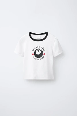 CONTRAST TEXT RIBBED T-SHIRT