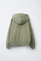 LABEL TRIM HOODED SWEATSHIRT