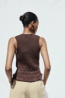 RUFFLED KNIT TOP