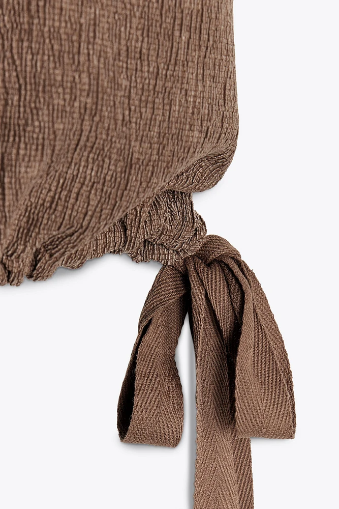TEXTURED TIE TOP