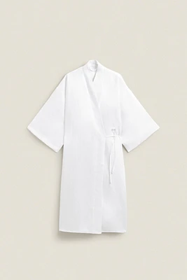 WASHED LINEN BATHROBE