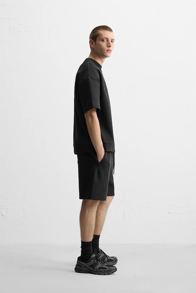 TECHNICAL TEXTURED SWEATSHIRT