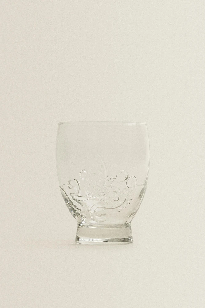 RAISED FLORAL DESIGN GLASS TUMBLER