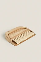 BROSSE PELLE BOIS