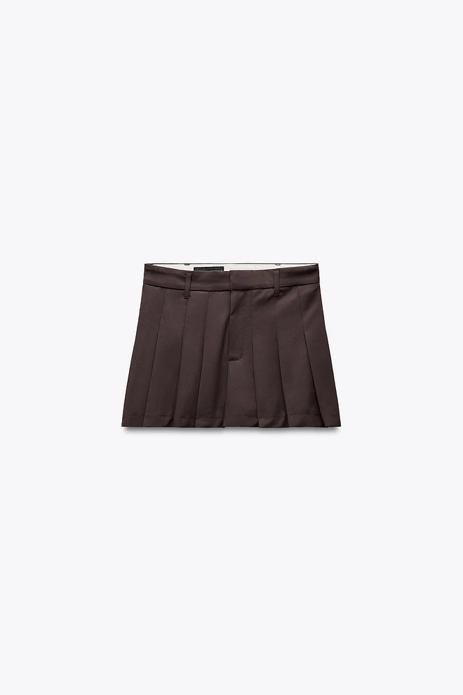 JUPE-SHORT À PLIS PLATS