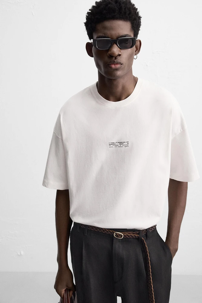GRAPHIC PRINT T-SHIRT