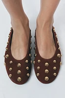 BALLERINES EN DAIM À CLOUS
