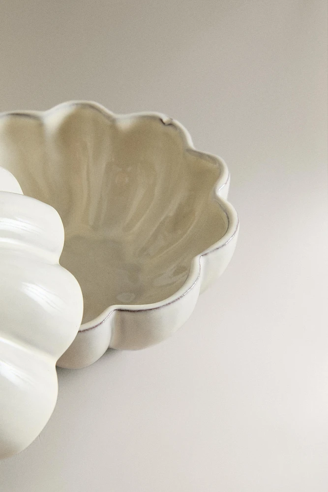 TERRACOTTA GARLIC STORAGE JAR