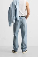 JEAN STRAIGHT FIT ÉCLABOUSSURES DE PEINTURE