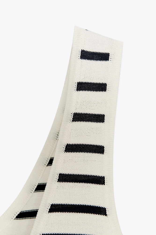 STRIPED KNIT TOP