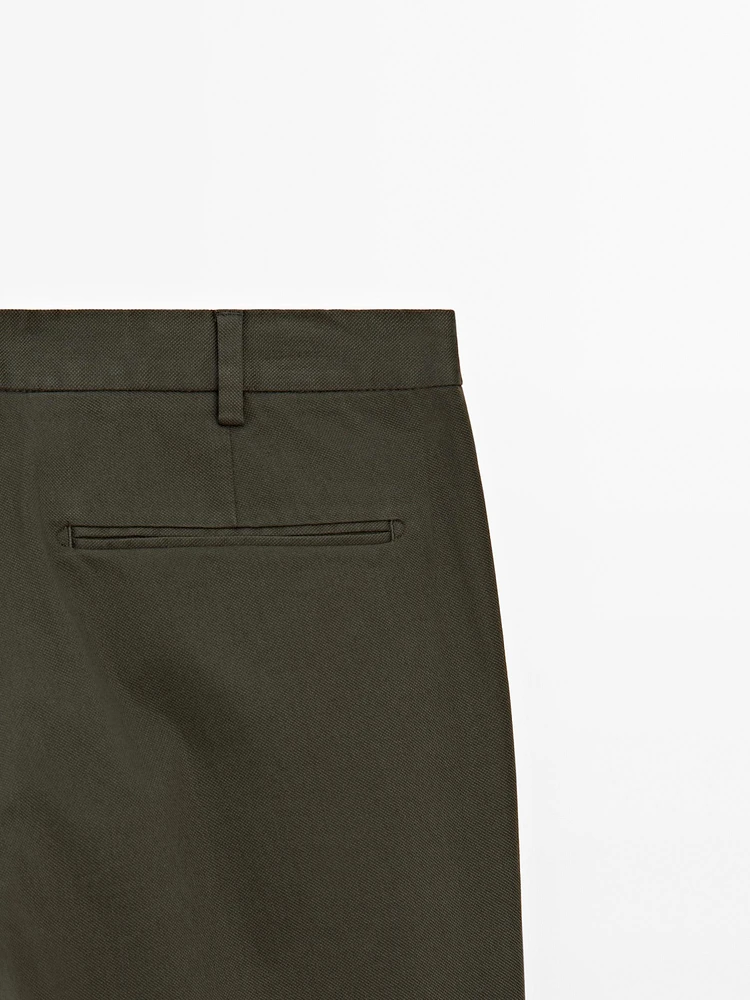 Pantalon slim texturé en coton mélangé