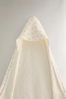 HOODED BABY BATH TOWEL WITH MINI FLOWERS