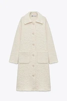 MANTEAU EN MAILLE AVEC LAINE