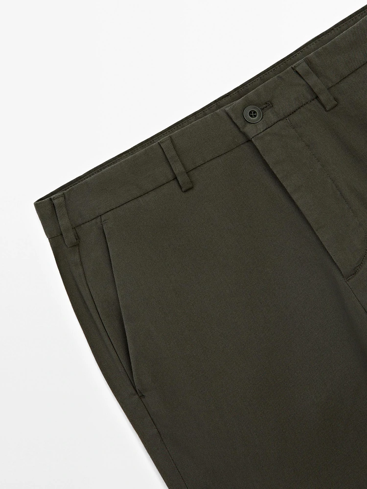 Pantalon slim texturé en coton mélangé