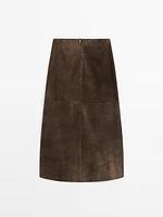 Jupe droite en cuir effet daim
