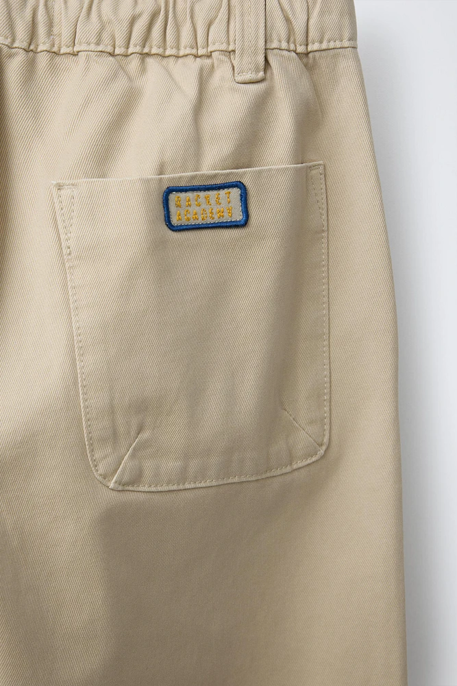 TAPERED FIT POCKETED PANTS